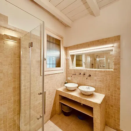 Apartment Collegio Di Spagna The Place *